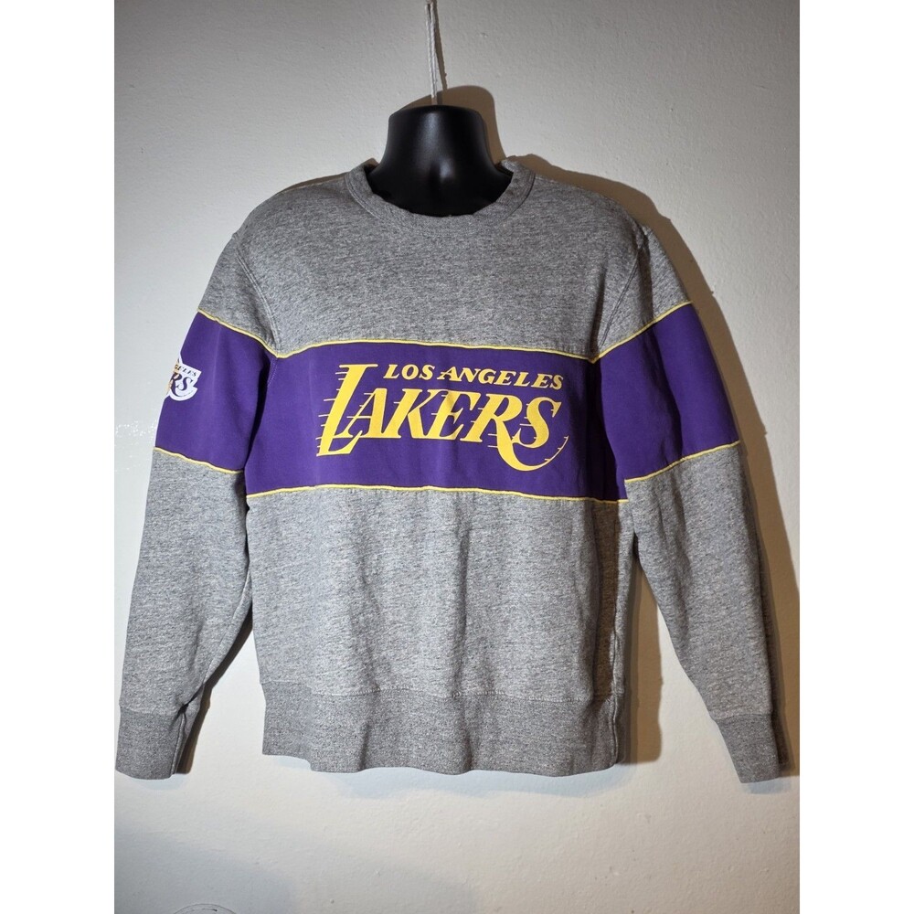 Los Angeles Lakers Sweatshirt Men Large Gray Purple Tailgate Basketball Crewneck